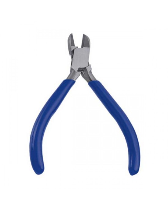 Cutters With Tungsten Carbide